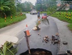 Jalan Nasional Wilayah Robatal Sampang Pantura Ambles Hingga Berlubang