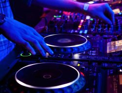 DJ Panda Diperiksa Terkait Tuduhan Ancaman Erika Carlina