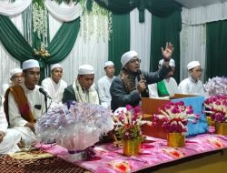 Ratusan Warga Padati Acara UAS di Alun-alun Banjarnegara