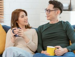 Hanya Materi? Ini yang Dibutuhkan Istri dengan Suami Tidak Pelembut