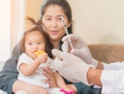 Risiko Apa Saja Jika Anak Tidak Divaksinasi Lengkap?