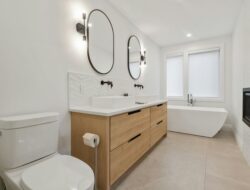 5 Benda yang Sebaiknya Tidak Ada di Kamar Mandi