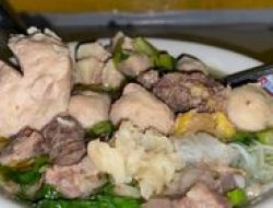 7 Bakso Paling Lezat di Bojonggede, Rasa Juara dan Selalu Ramai Pengunjung