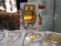 Harga emas Antam hari ini naik Rp13.000, jadi Rp2,41 juta per gram