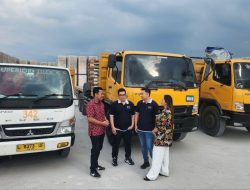 Mitsubishi Fuso Bantu Distribusi Bahan Bangunan di Lamongan