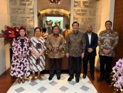 Prabowo-Didit Silaturahmi ke Luhut Saat Natal, Bahas Nasional dan Ekonomi