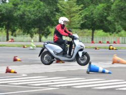 Honda Icon e 2025, skuter listrik ramah lingkungan untuk semua usia