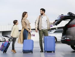 Tips liburan akhir tahun aman di cuaca ekstrem